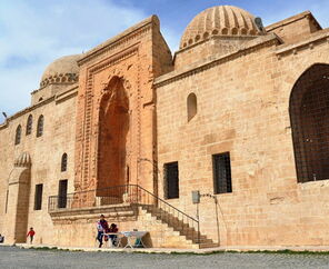 Uçaklı Butik Diyarbakır-Mardin-Urfa-Gaziantep Turu (2024)