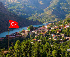 Uçaklı Kemaliye Divriği Tunceli Ovacık Munzur Harput Malatya Turu (6 Gün 5 Gece)