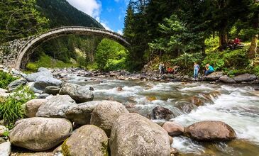 Otobüslü Özel Karadeniz Yaylalar ve Batum Turu (6 Gece Konaklamalı) 2026