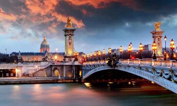 İzmir Hareketli Paris, Disneyland Eğlence Turu