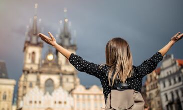 Uçaklı Orta Avrupa İkonları & Polonya Turu 6 Ülke Bir Arada (8 Gün 7 Gece)