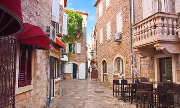 İzmir Çıkışlı Adriyatik Kıyıları Budva Turu 2 Gece 3 Gün Tiran - Adnan Menderes