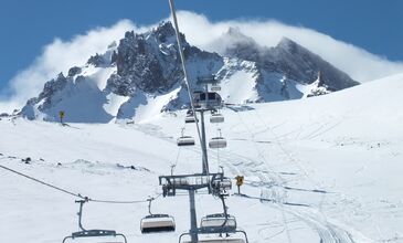 Uçaklı Kapadokya ve Erciyes Kayak Merkezi Turları (Sömestr 2025)