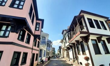 Bursa Trilye Mudanya  Cumalıkızık Gölyazı Turu