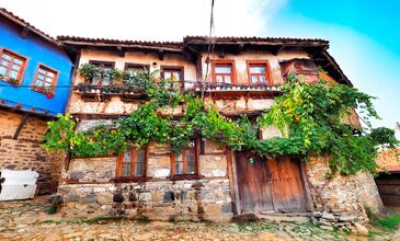 Bursa Trilye Mudanya  Cumalıkızık Gölyazı Turu