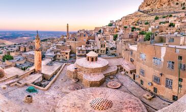 Uçaklı GAP & Van Turu (Muradiye Şelalesi ve İshakpaşa Sarayı Dahil)