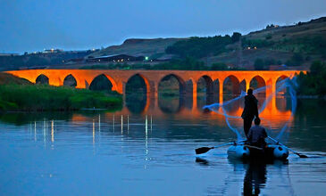 Uçaklı GAP & Van Turu (Muradiye Şelalesi ve İshakpaşa Sarayı Dahil)