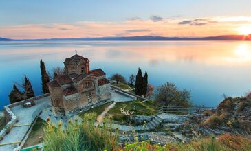 Uçaklı Vizesiz Büyük Balkan Turu İzmir`den Direkt Uçuş (7 Gece Konaklama) 2026 Sömestr Özel