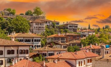 Göllerden Falezlere: Batı Karadeniz Esintisi Abant, Gölcük, Safranbolu, Zonguldak, Düzce