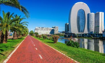 Uçaklı Gürcistan Batum Turu (4 Gün 3 Gece)