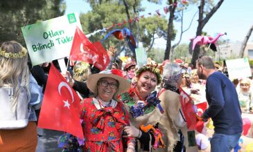 Günübirlik Alaçatı Ot Festivali & Sığacık Turu